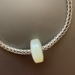 Trollbead beautiful pale jade stone